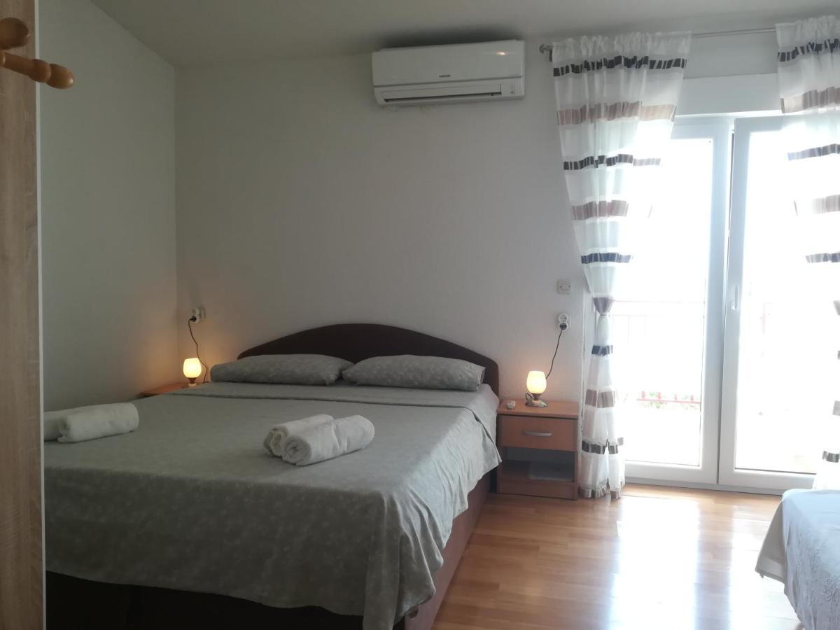 Apartman Lidija Ciovo Trogir Bagian luar foto