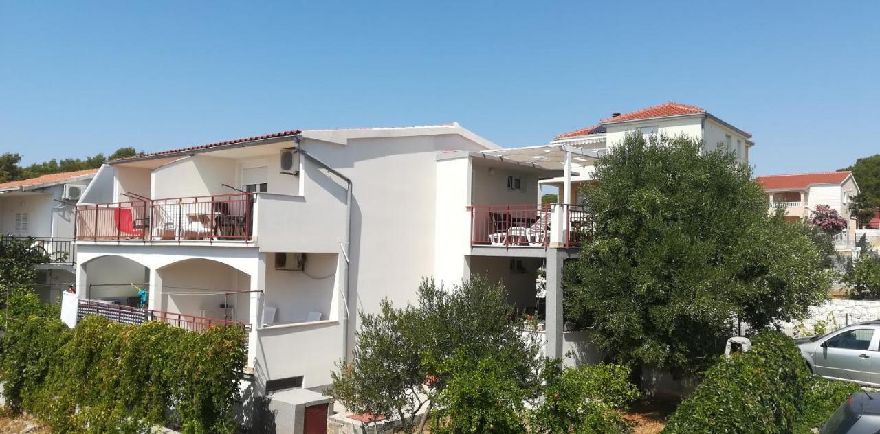 Apartman Lidija Ciovo Trogir Bagian luar foto