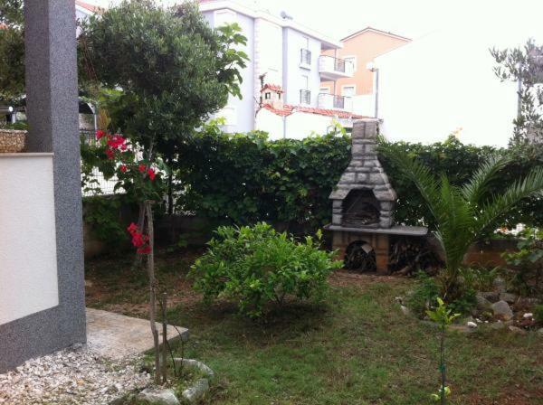 Apartman Lidija Ciovo Trogir Bagian luar foto